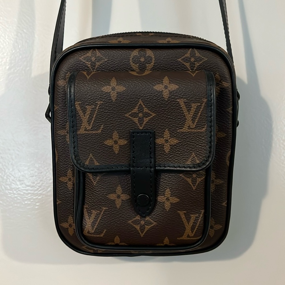Authentic Retired Louis Vuitton Monogram Macassar Christopher Wearable Wallet